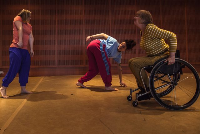 iDance colloquium_3.12.2017 | Providing access to contemporary dance education for people with disabilities