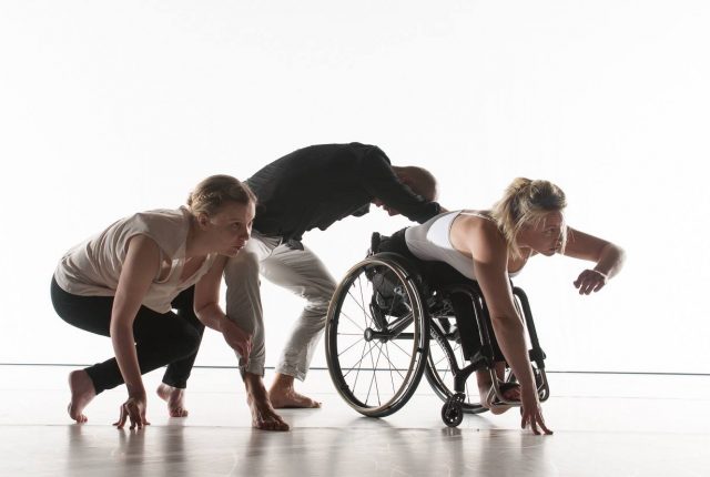 Dance workshops for people with and without disabilities