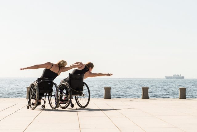 Dance & Disability: A research on inclusive dance education & training Dance & Disability: A research on inclusive dance education & training